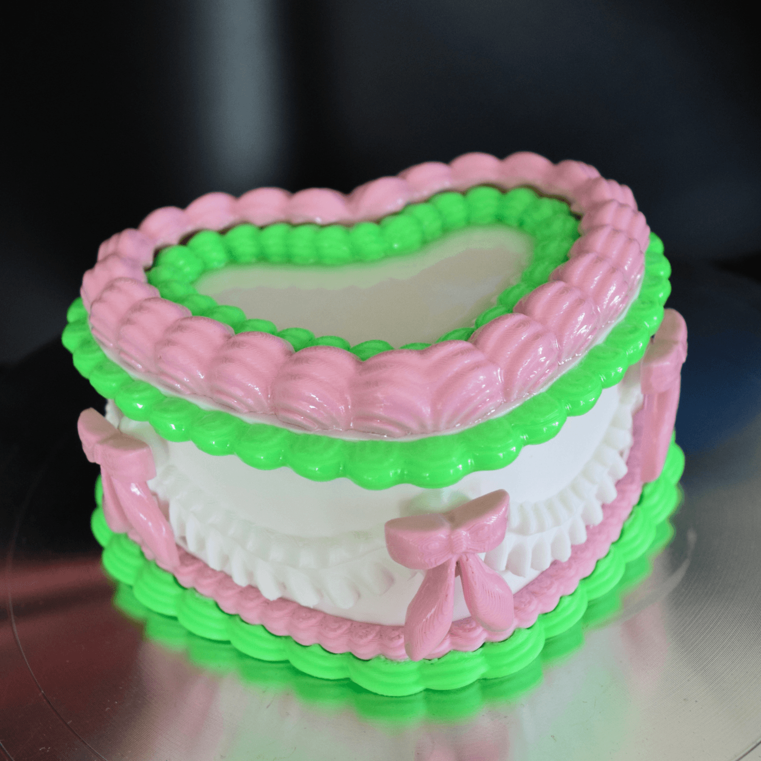 Pretty Vintage Cake Jewelry Box - Non-AMS Safe! 3d model