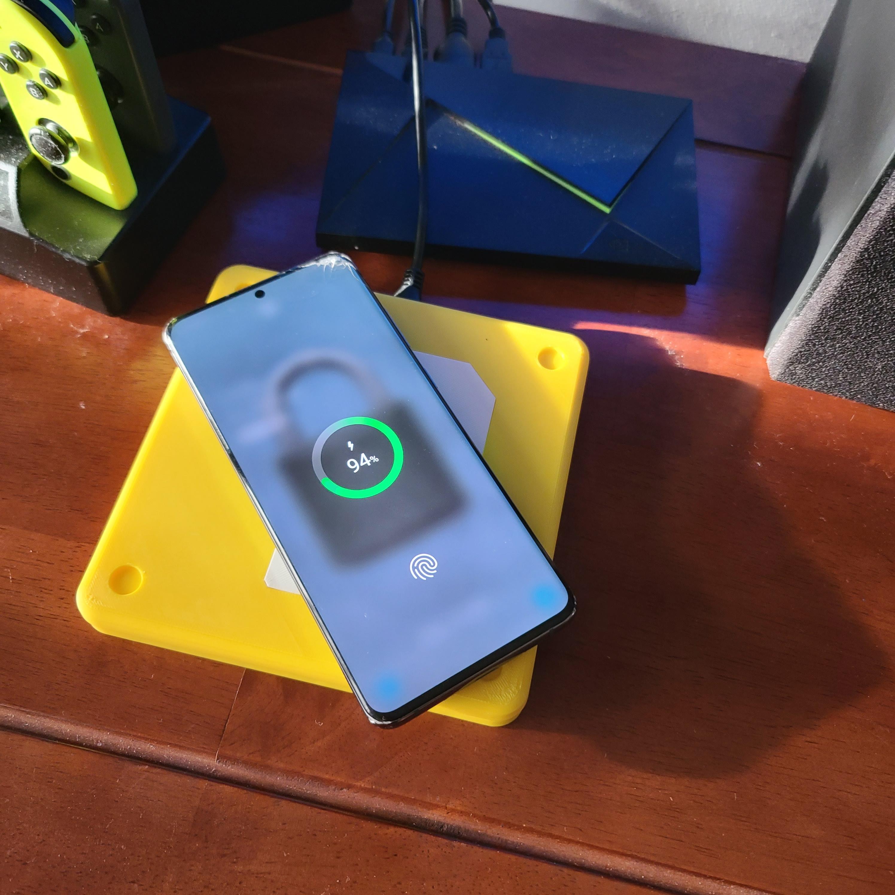 Question Cube Charger - Video Game Inspired 3d model