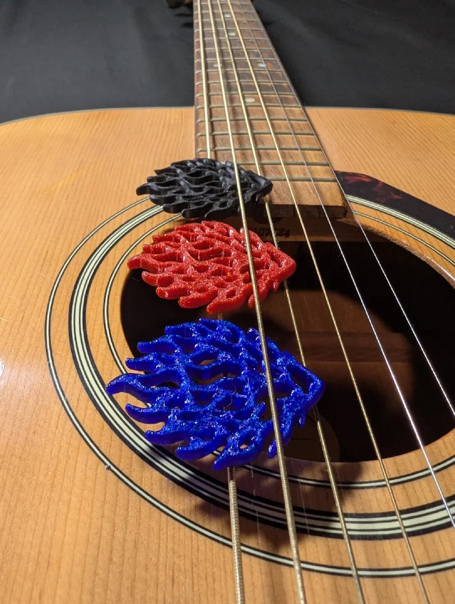XL Flame Guitar Pick 3d model