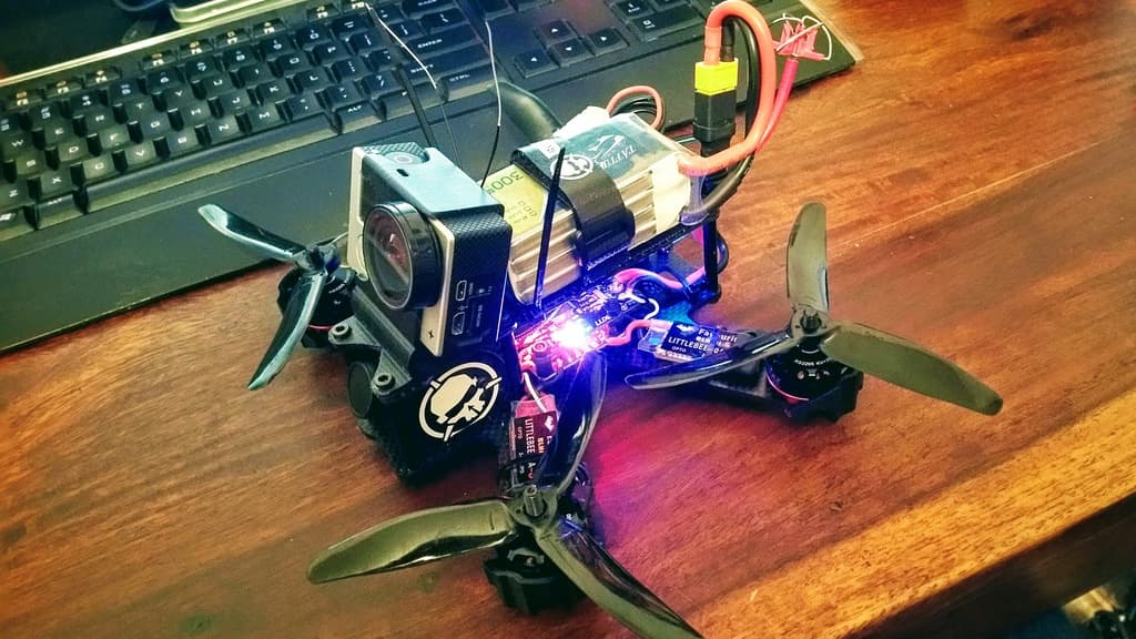 QAV Go Pro Mount 20° 3d model