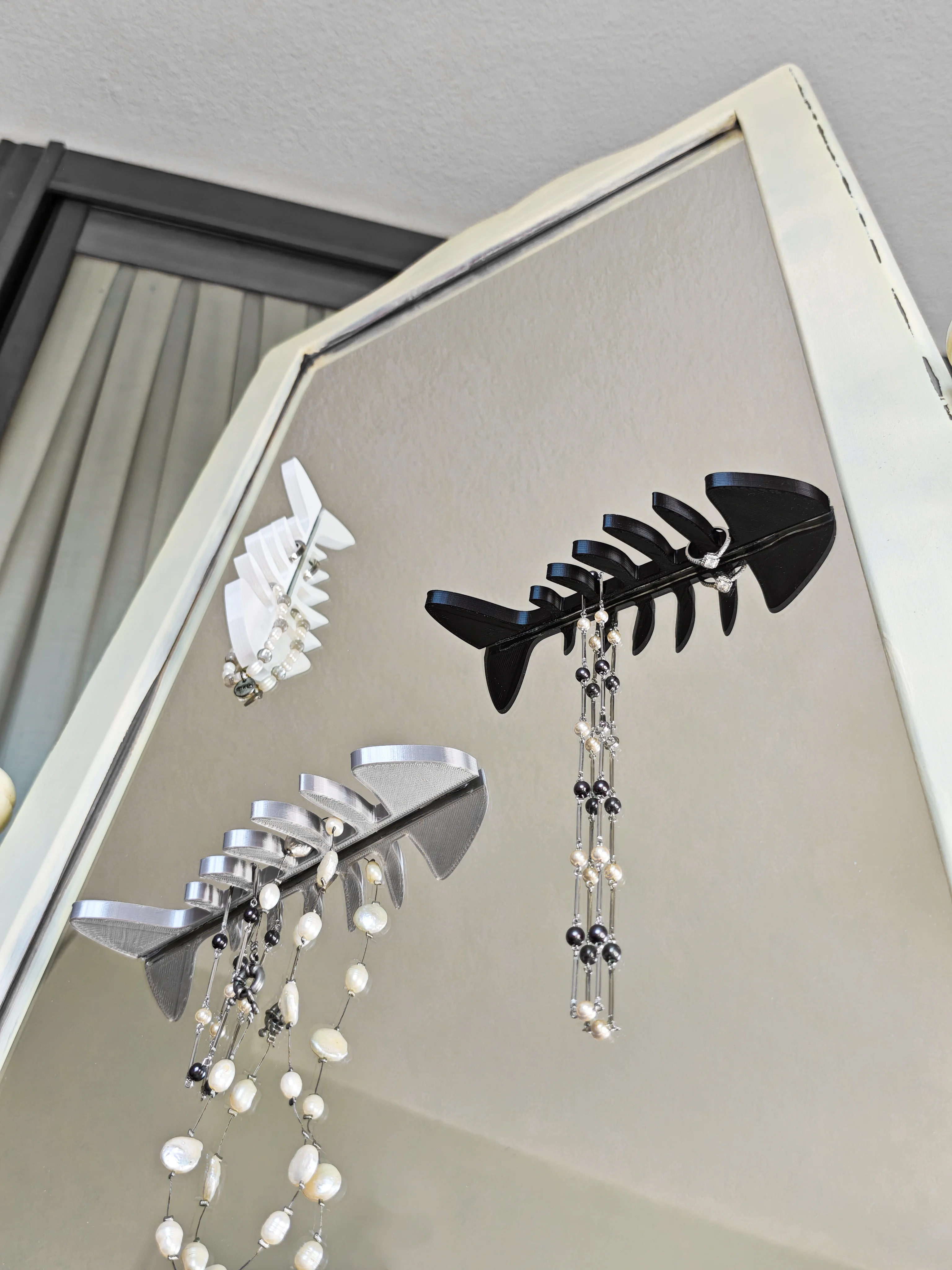 Spine hooks 3d model