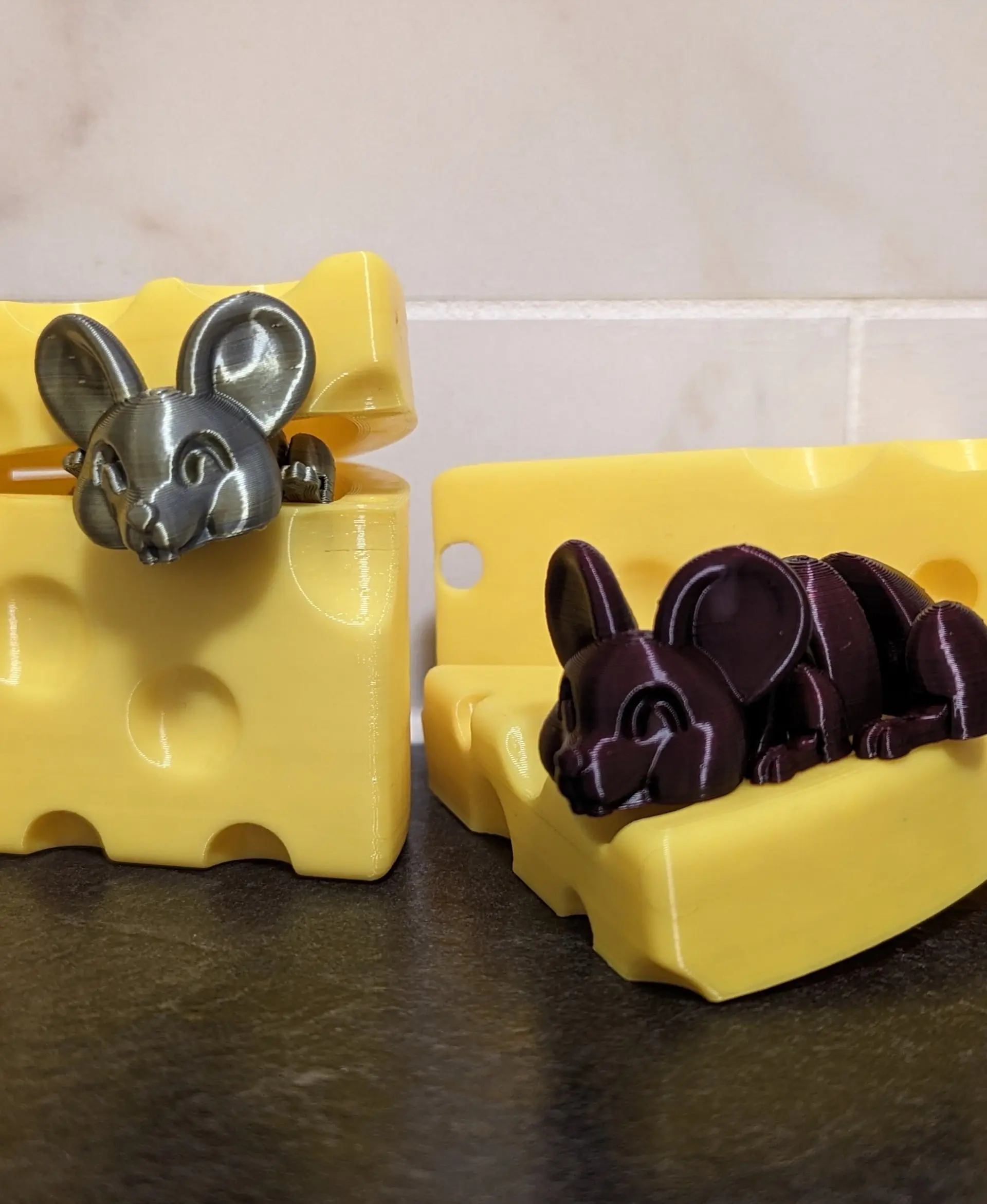 Got the hinges right the second time! Printed at 75% scale. Needed to print the hinge test a couple times with different settings to get them right (the first ones cracked).