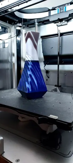 its a two tone vase when you run out of a filament color 3d model