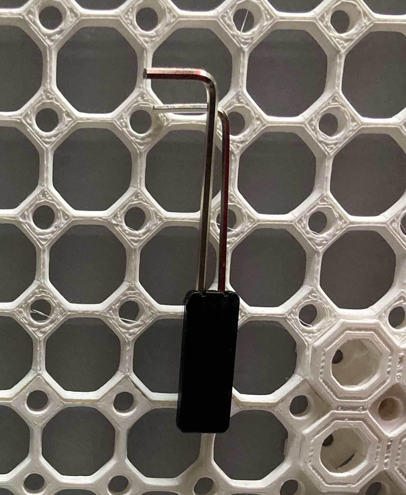 Minimalist Allen Key support for Multiboard 3d model