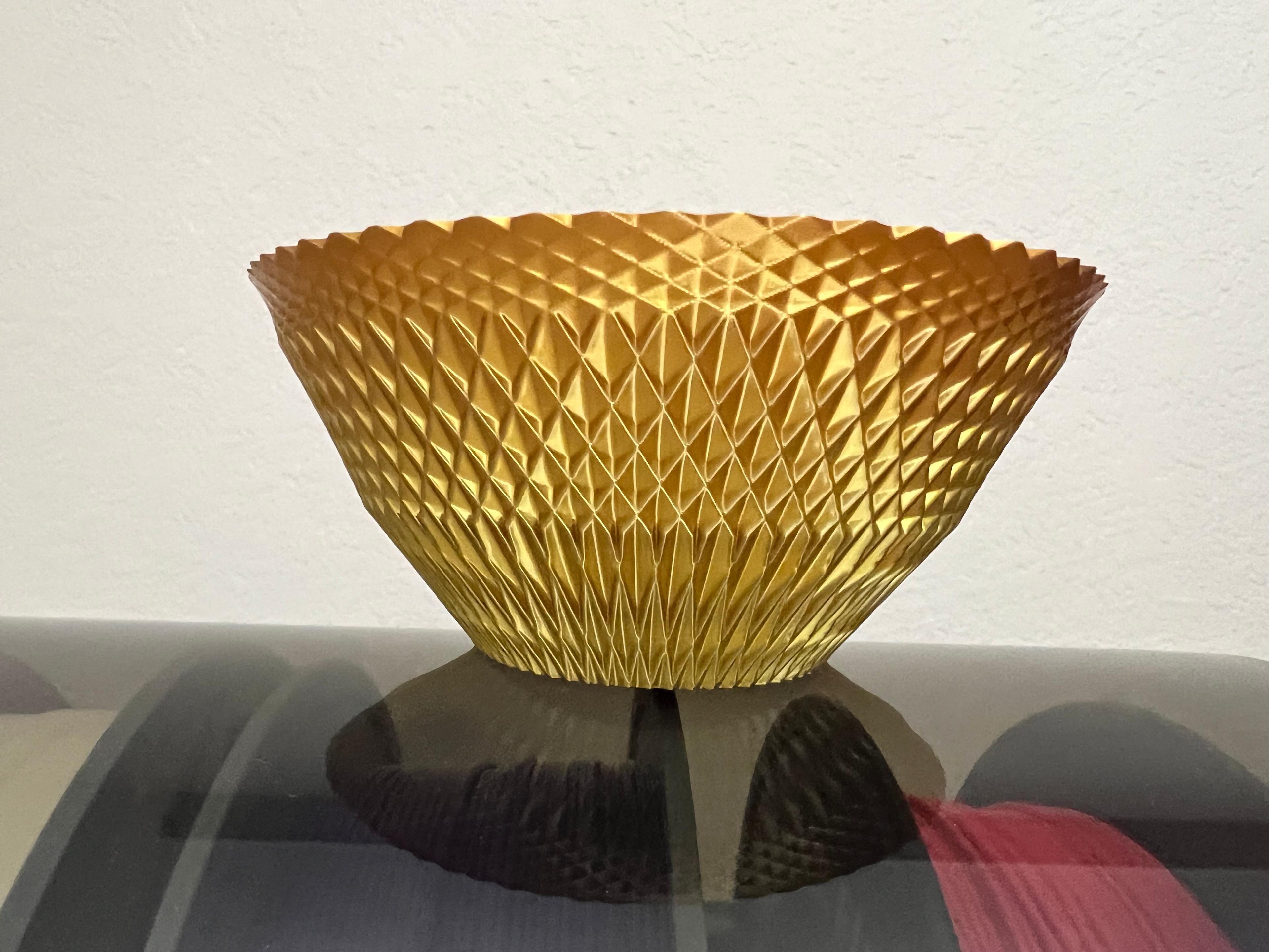 Bowl with Small Facets - turned out great, bumped it down a bit smaller - 3d model
