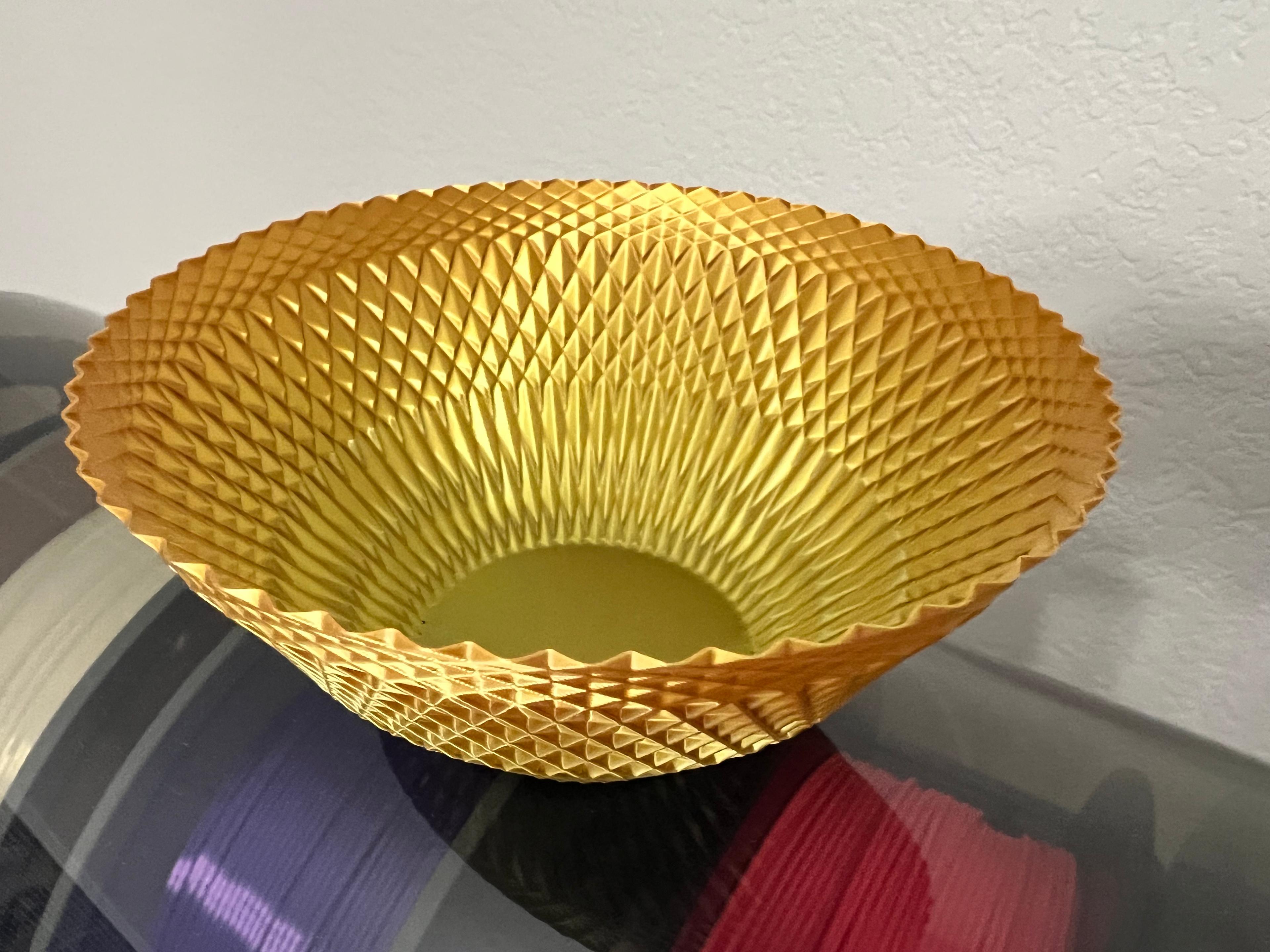 Bowl with Small Facets 3d model