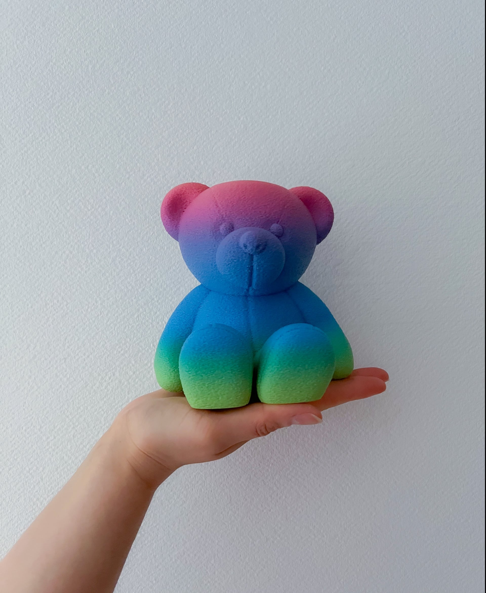 150% size in fuzzy skin.
Isanmate rainbow filament.
