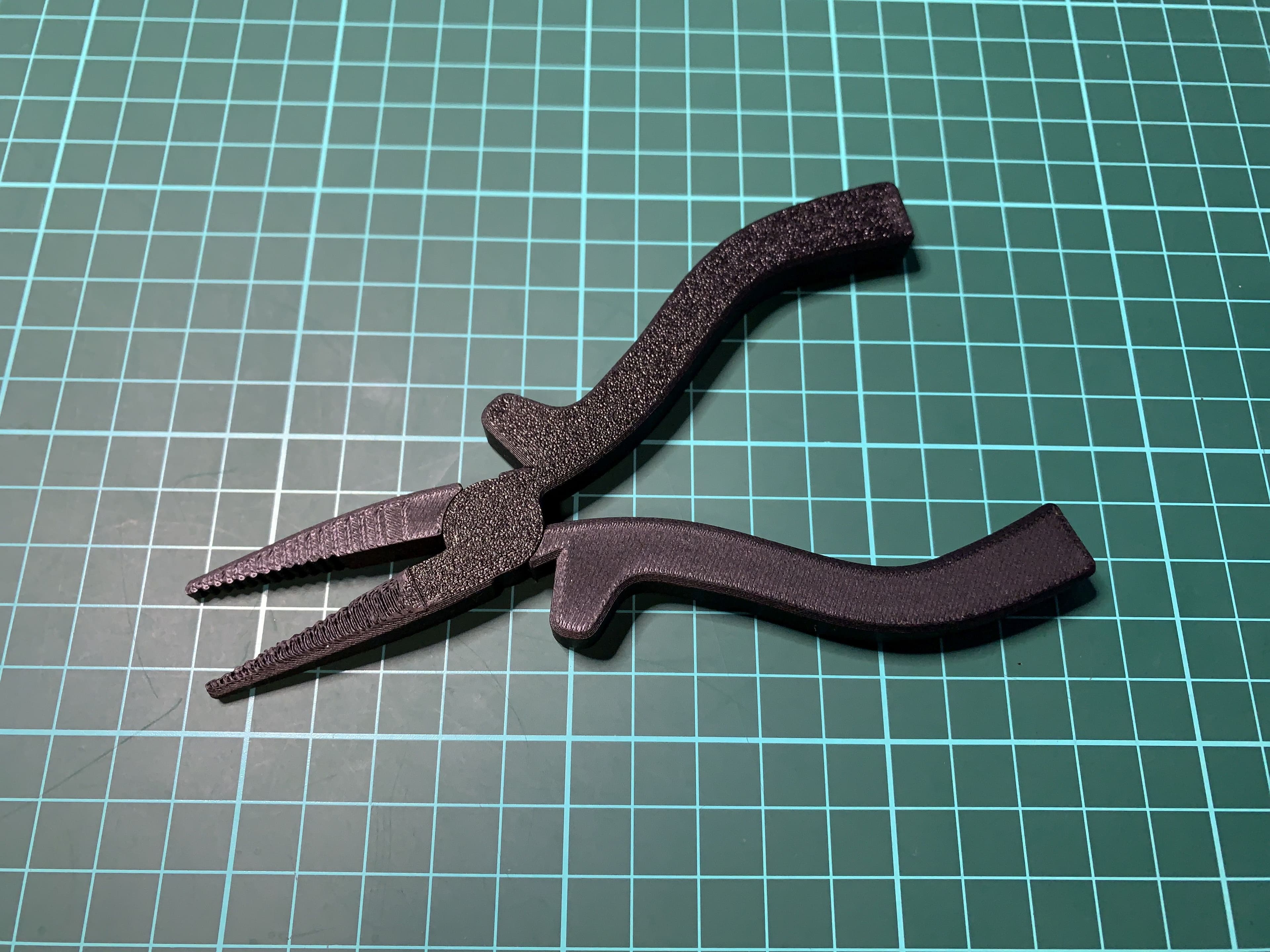 Pliers 3d model