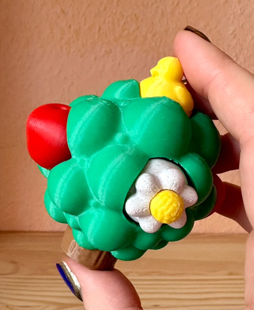 Fidget World | Apple Tree Clicky Fidget Toy 3d model