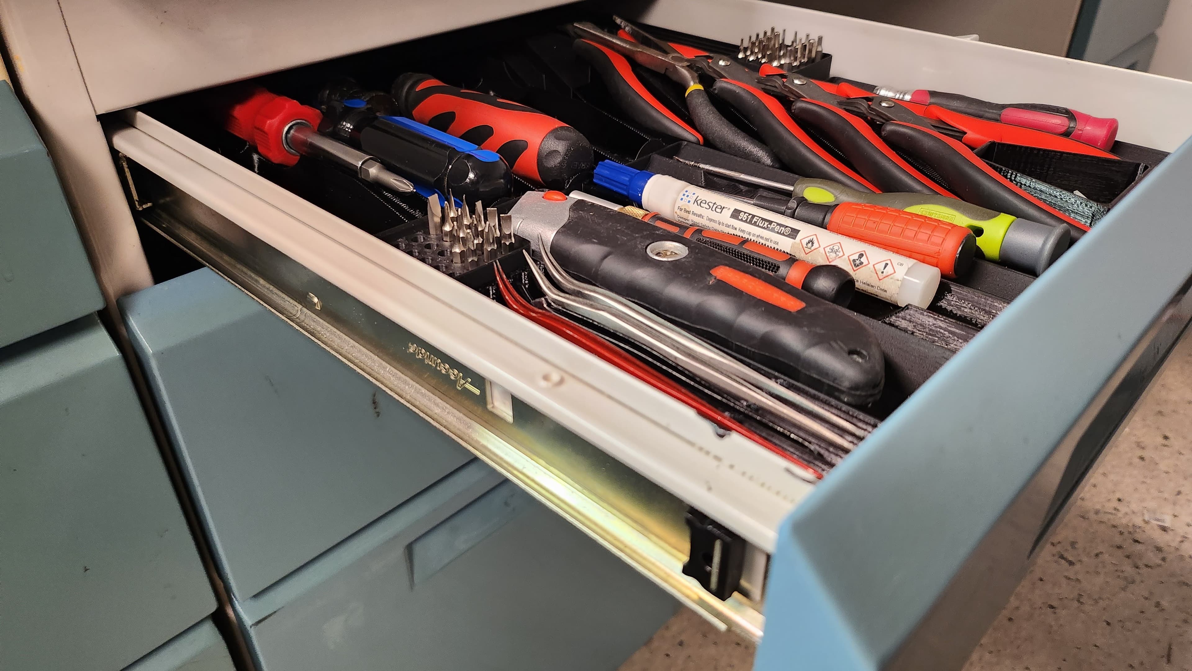 Gridfinity Low Profile Compact Tool Storage Drawer Organizer Set 3d model