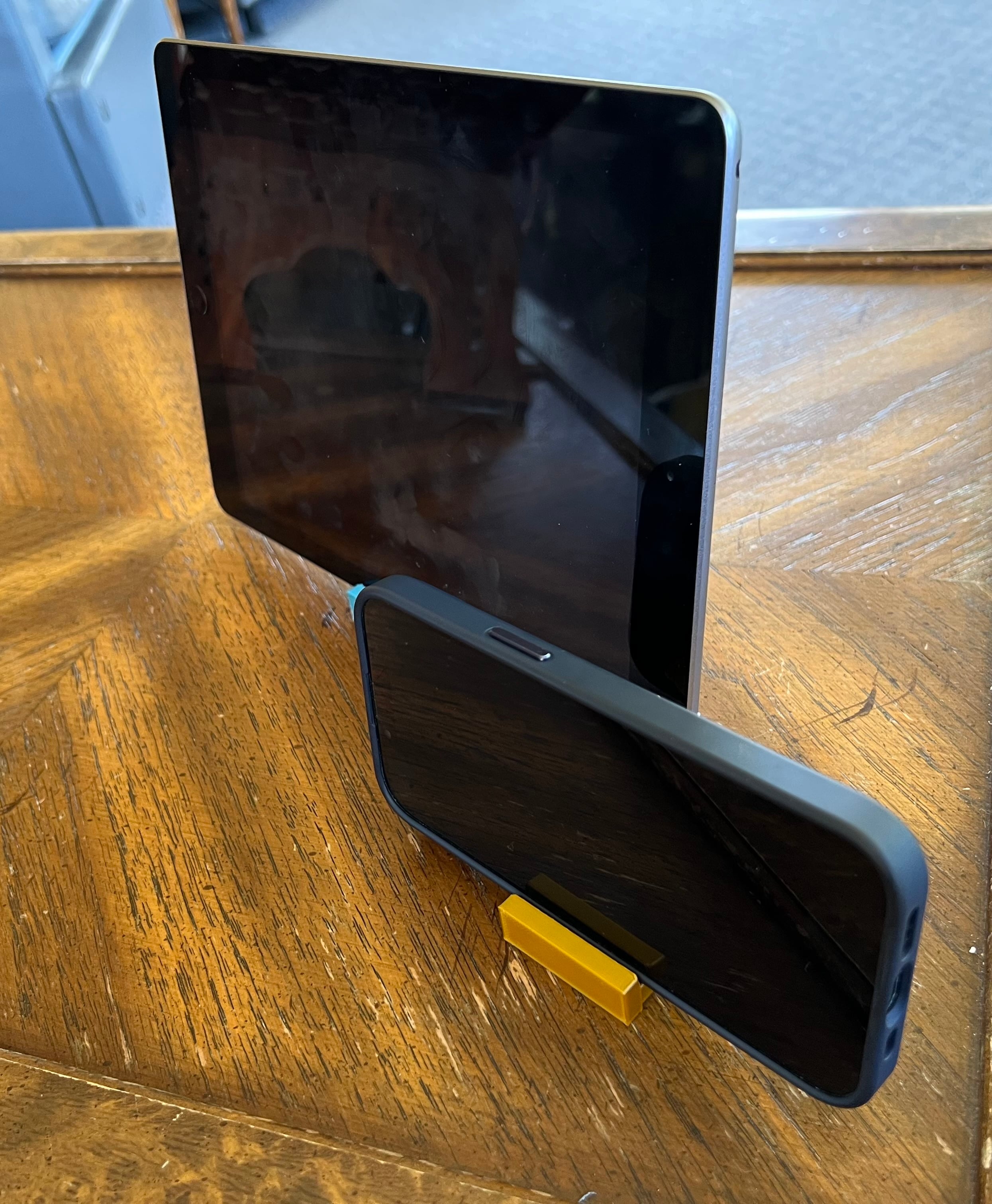 Phone holder buddy 3d model