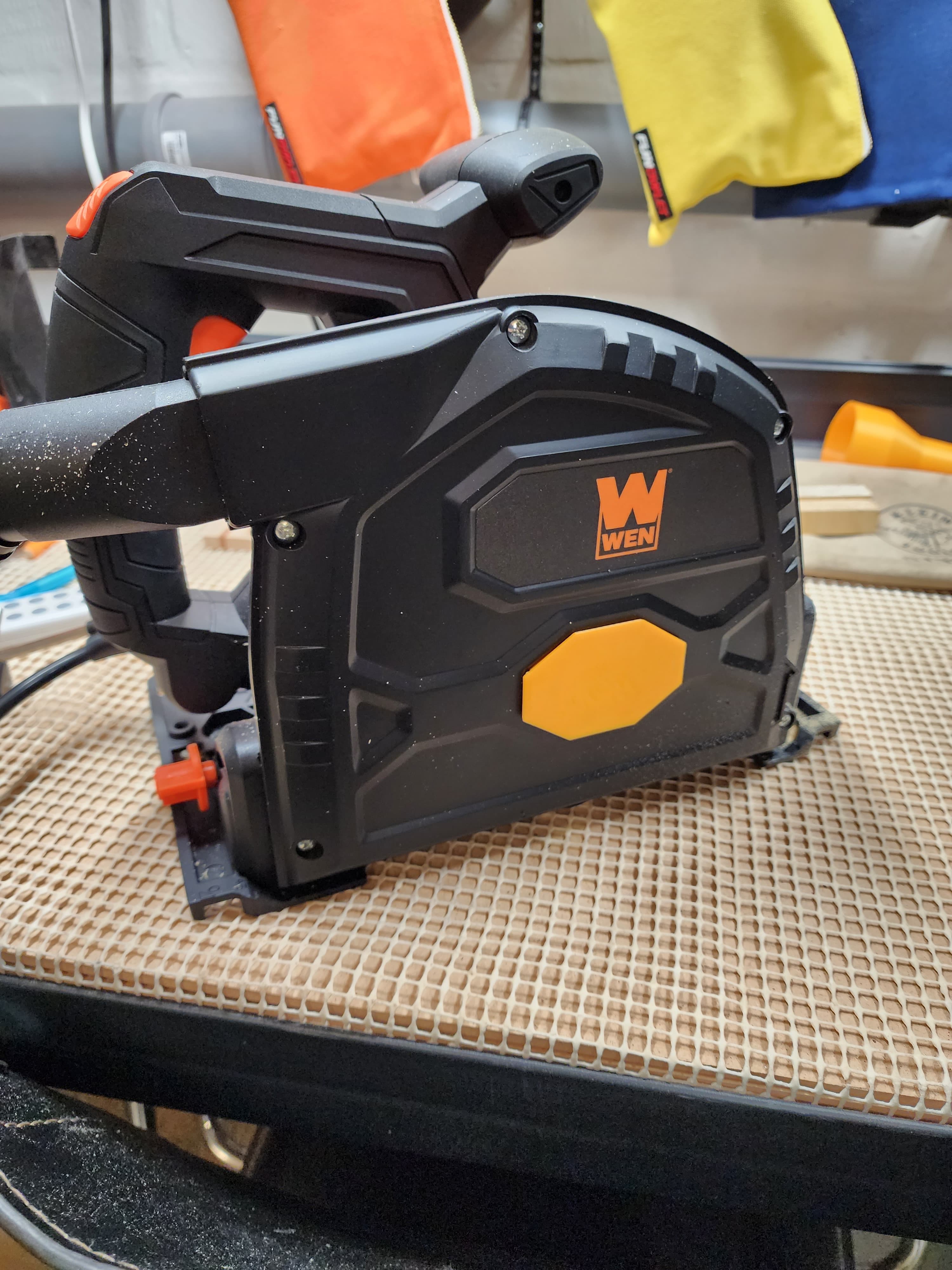 Wen 7.25 Dust Cover.stl 3d model
