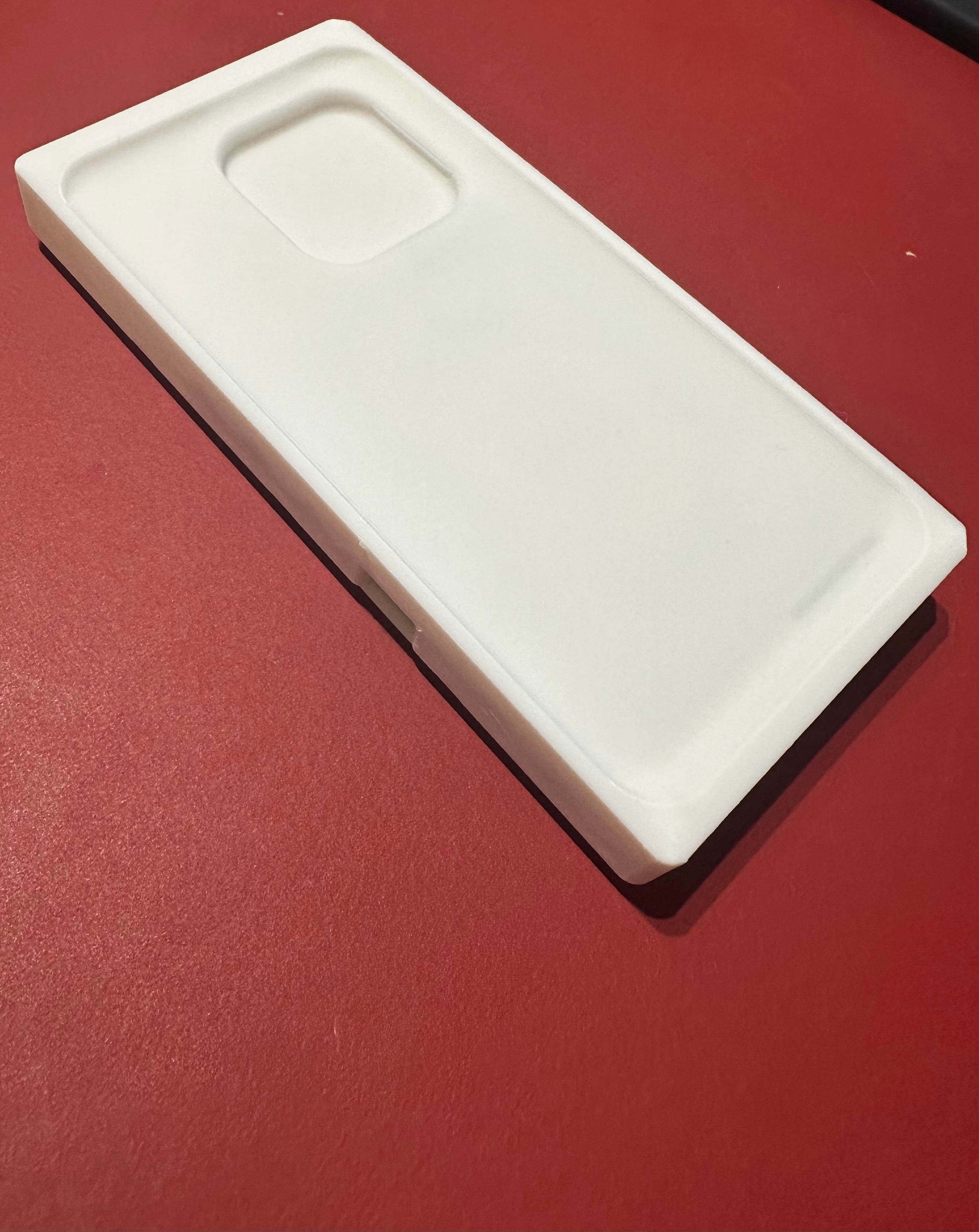 Gridfinity - iPhone wireless charger pad 3d model