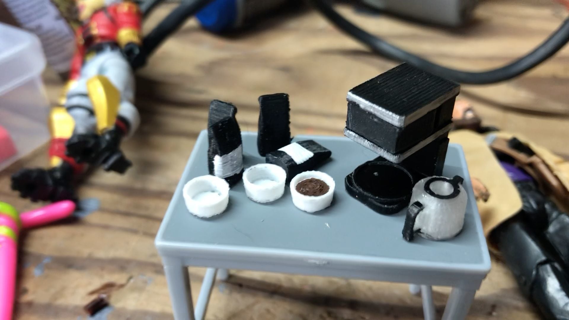 Coffee Maker and Pot (1:18 Scale) 3d model