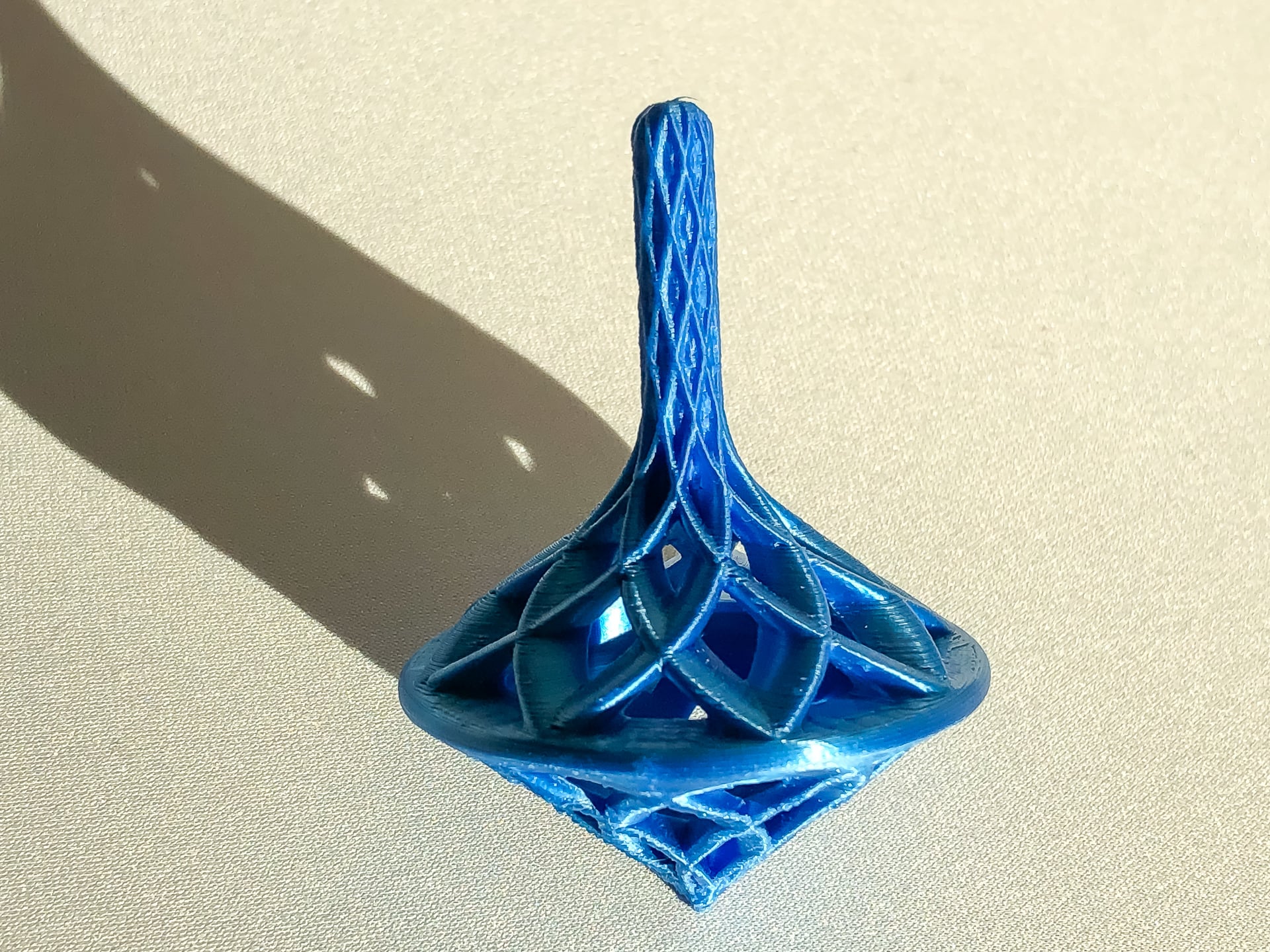 Set of 3 Spinning Tops 3d model
