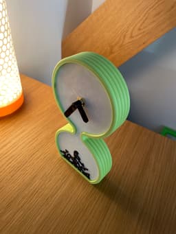 Hourglass-shaped table clock 3d model
