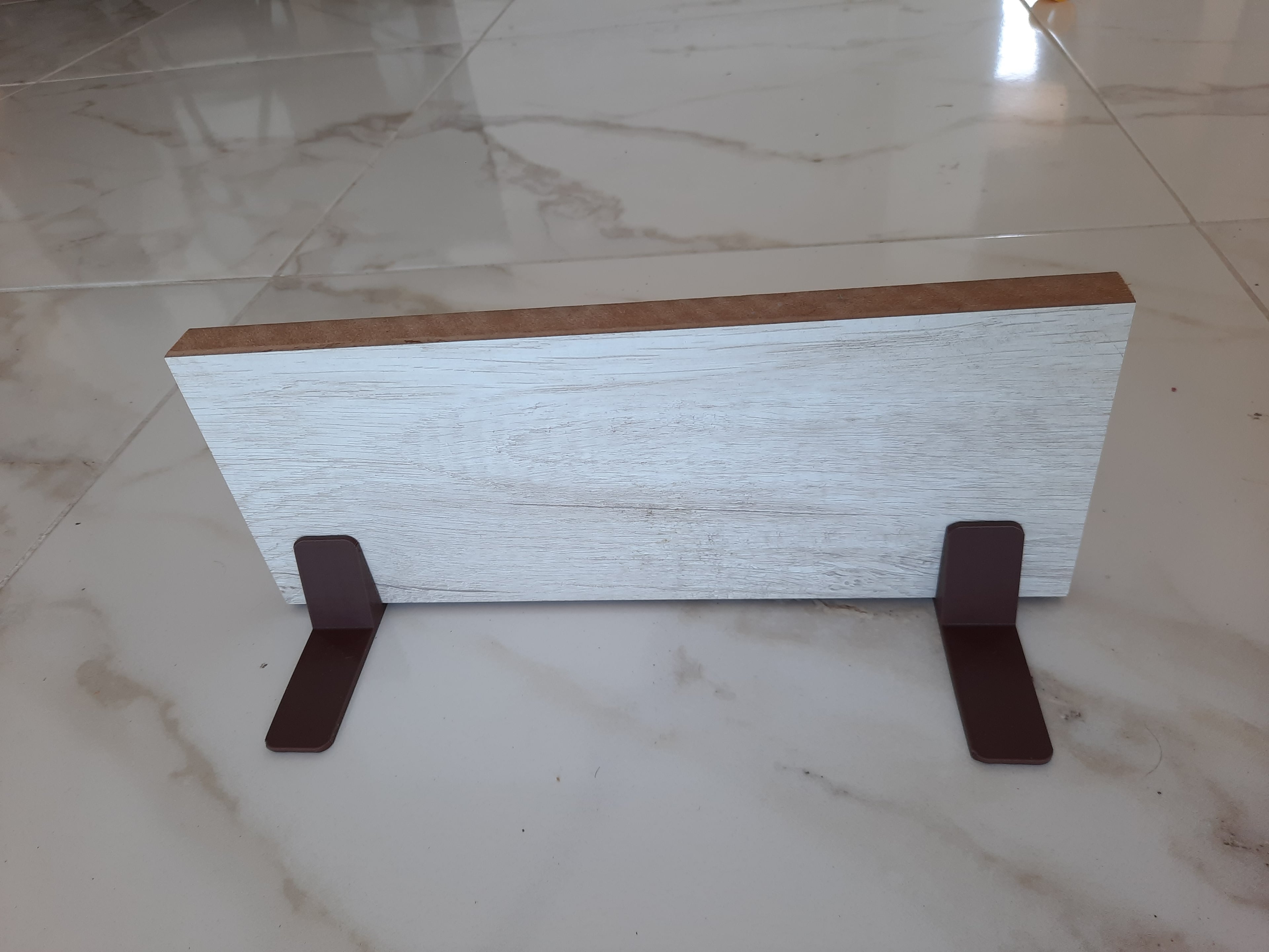 Wood plate support 3d model