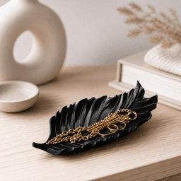Midnight Leaf Tray- Nature-Inspired Decorative Cat 3d model