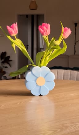 Spring Flower Vase – Geometric Blossom Design 3d model
