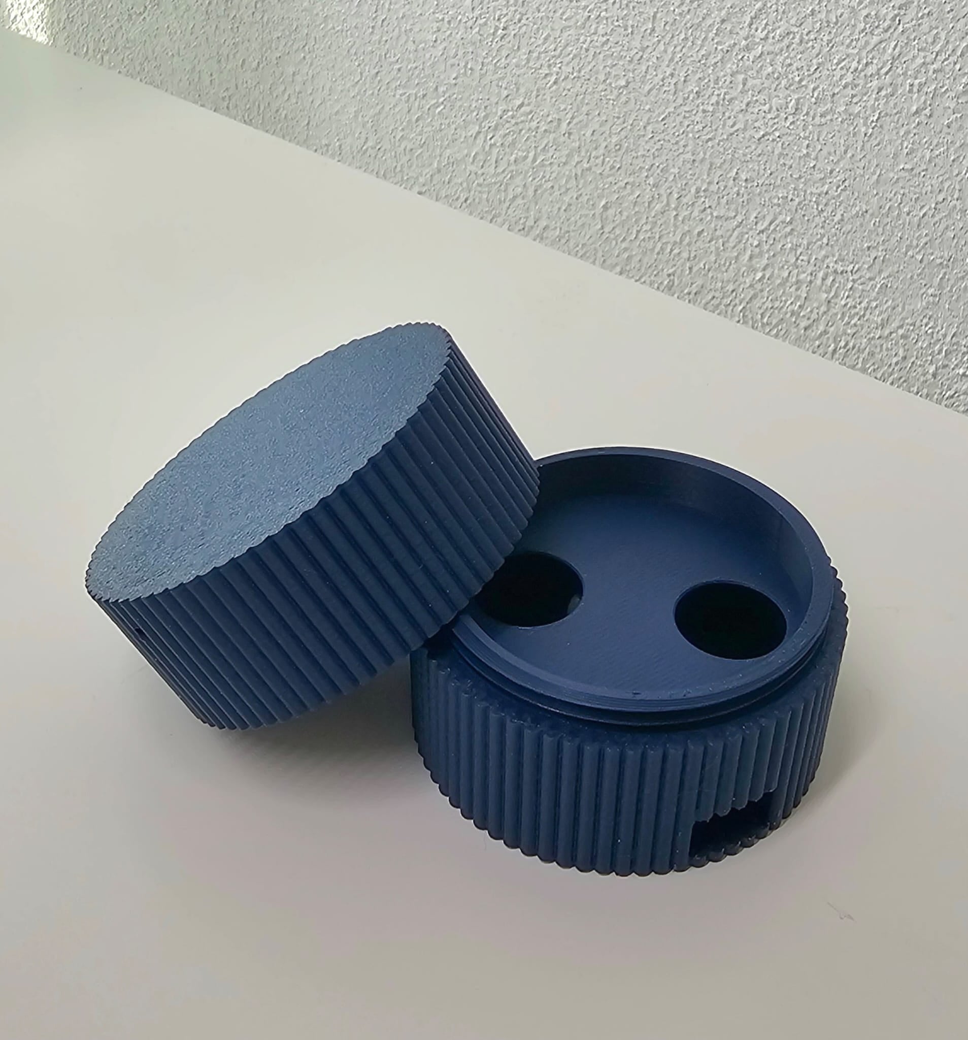 Secure Charging and Storage Solution for Oura Ring 3d model