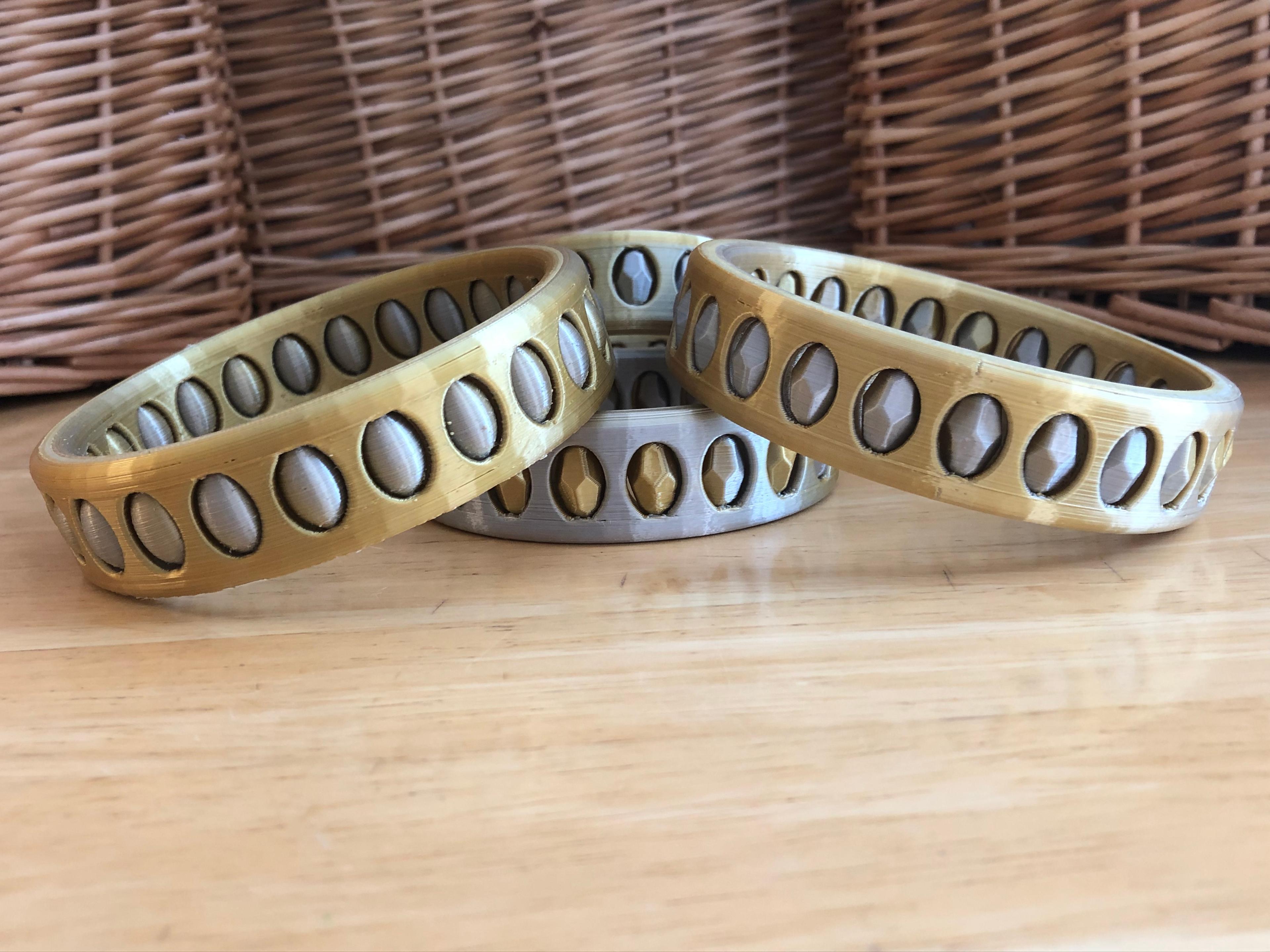 Faceted Captive Gemstone Bracelets 3d model