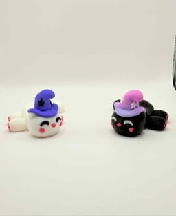 Cute Tiny Articulated Kawaii Cat with Paws - Halloween Witch Cat 3d model
