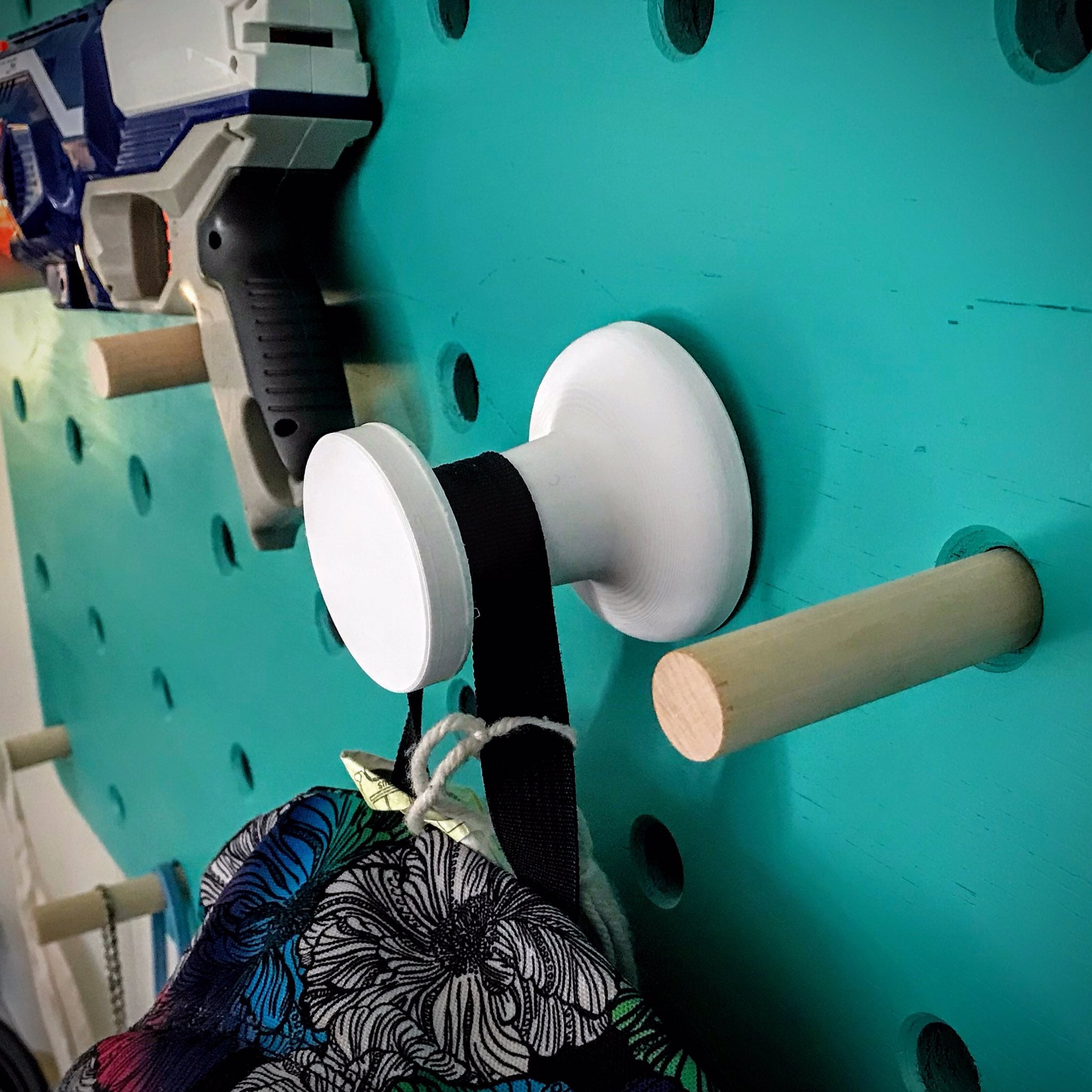 Big-Pin for 3/4in pegboard 3d model