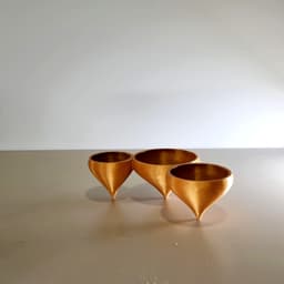 Large Pixie Pots 3d model