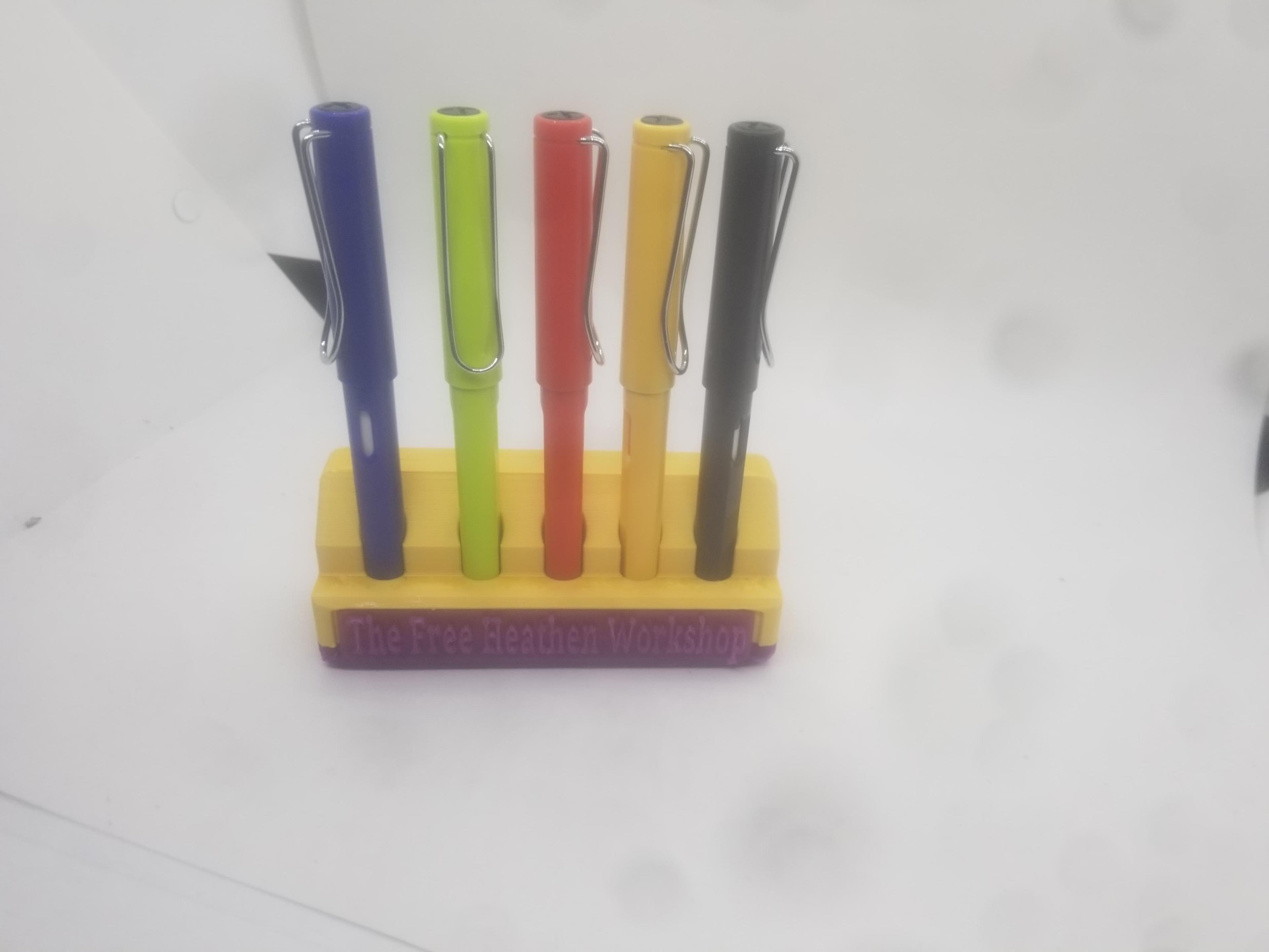 FHW:  The Pencil Holder (Maker Senior) v1 3d model