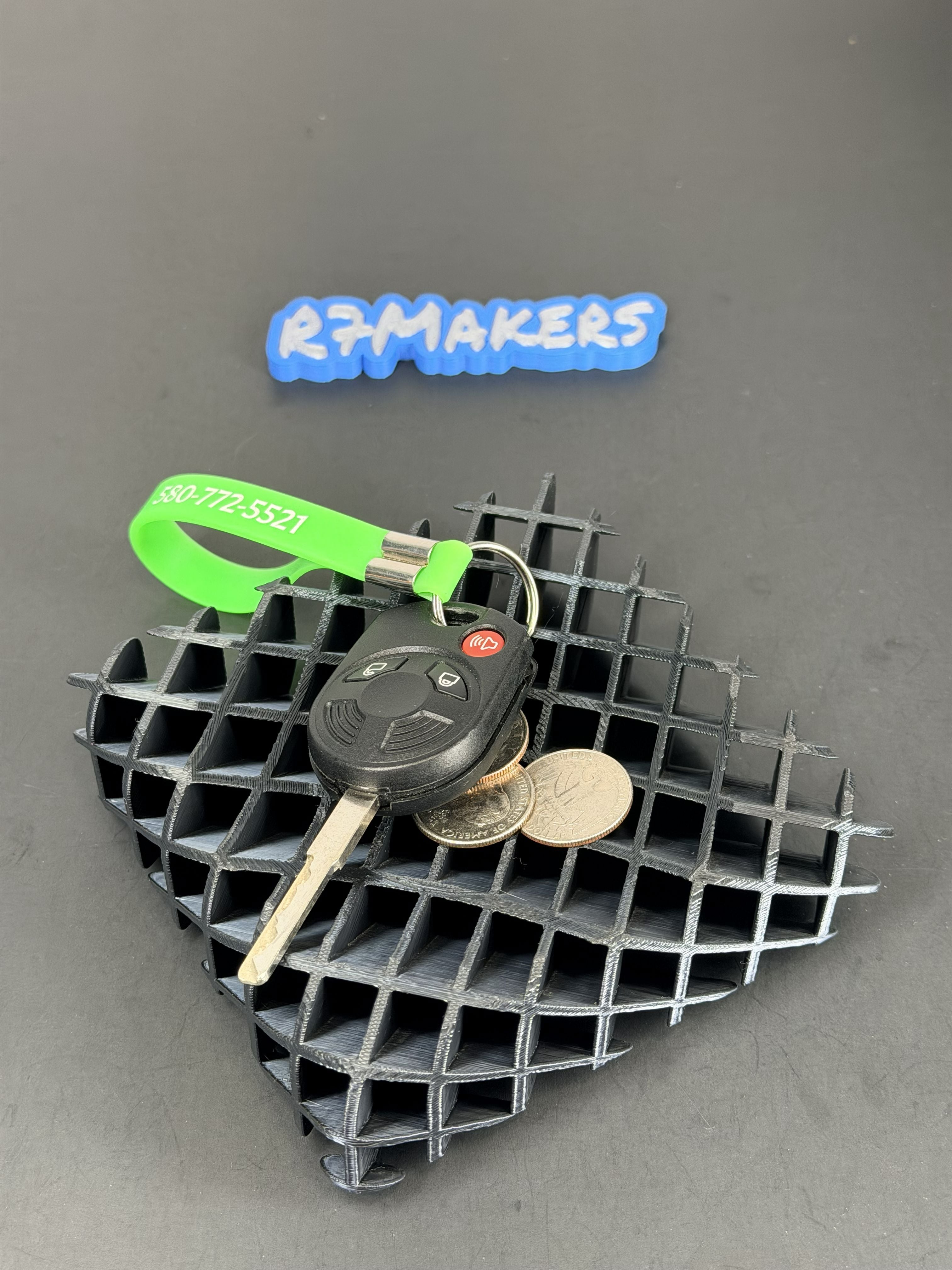 R7 Lattice Catch-All Tray – Free EDC Pocket Dump STL | 3D Printable Valet Tray | R7Makers 3d model