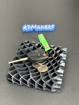 R7 Lattice Catch-All Tray – Free EDC Pocket Dump STL | 3D Printable Valet Tray | R7Makers 3d model