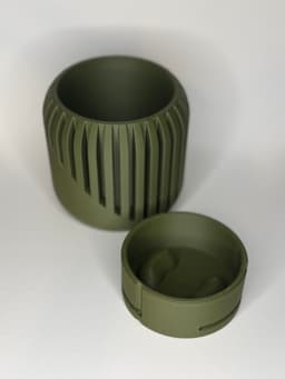 Slope Planter with Hidden "Pig Nose" Drip Tray 3d model