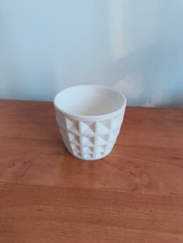 Little flower pot 3d model