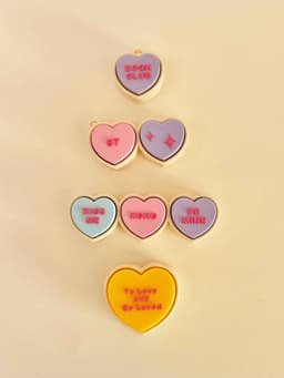 Customizable Valentines Conversation Heart Clicker Keychain Fidget Toy Bundle 3d model