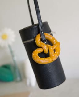 Carabiner Pretzel 3d model