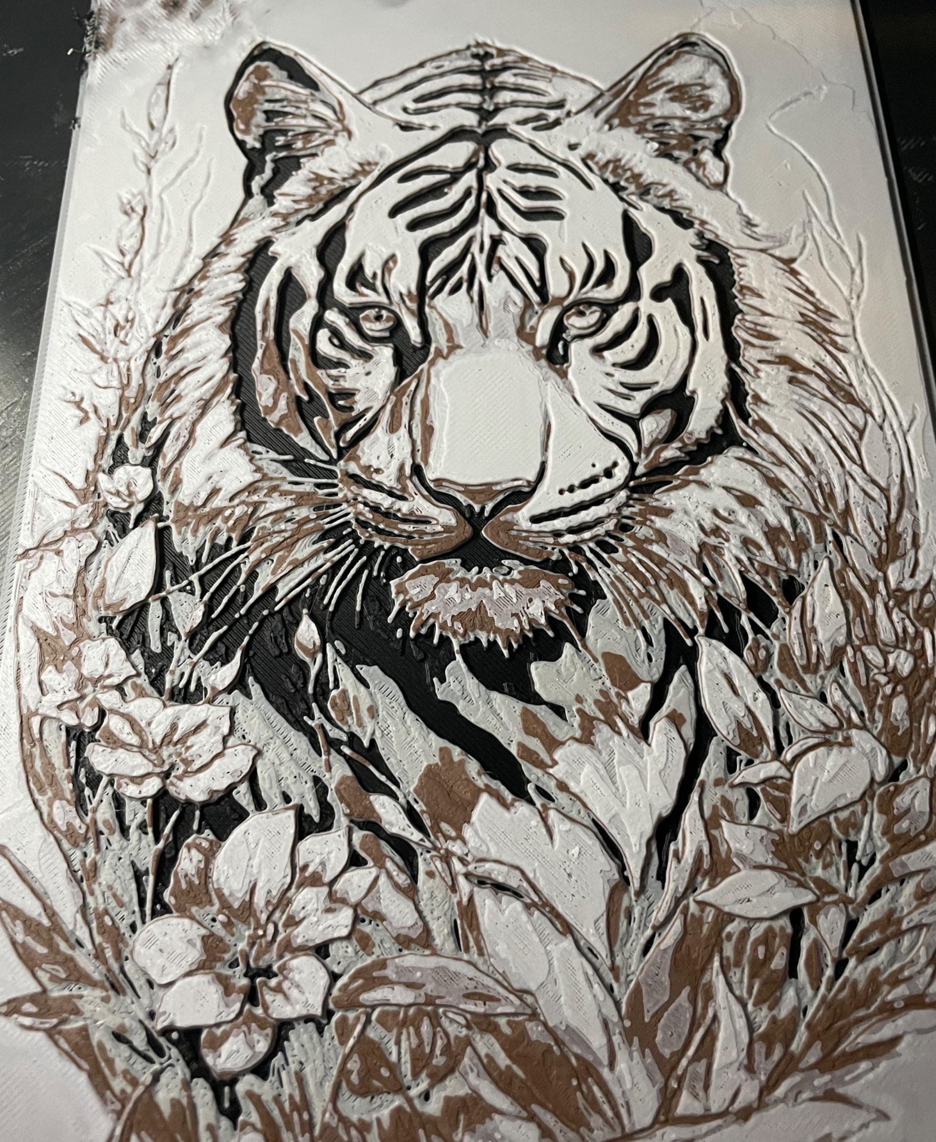 White Tiger - Hueforge Print - In Polymaker White Cotton, Draft, CosPLA   - 3d model