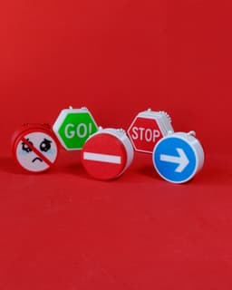 Traffic Signs Fidget Clickers - Keychain 3d model