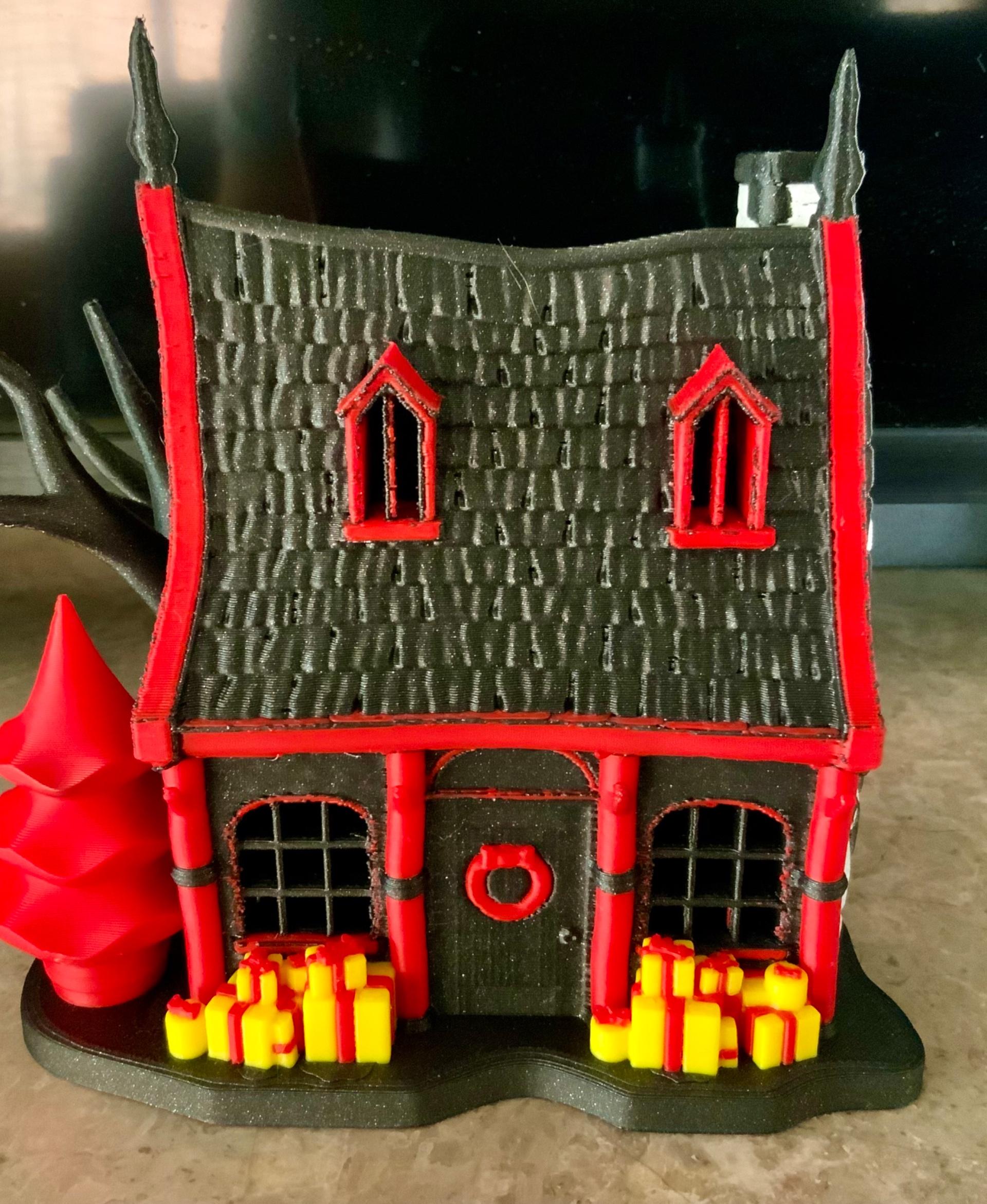 The Christmas Cottage - My MMU paint job was terrible, but it prints great!  Now to find colors that are less spooky… - 3d model