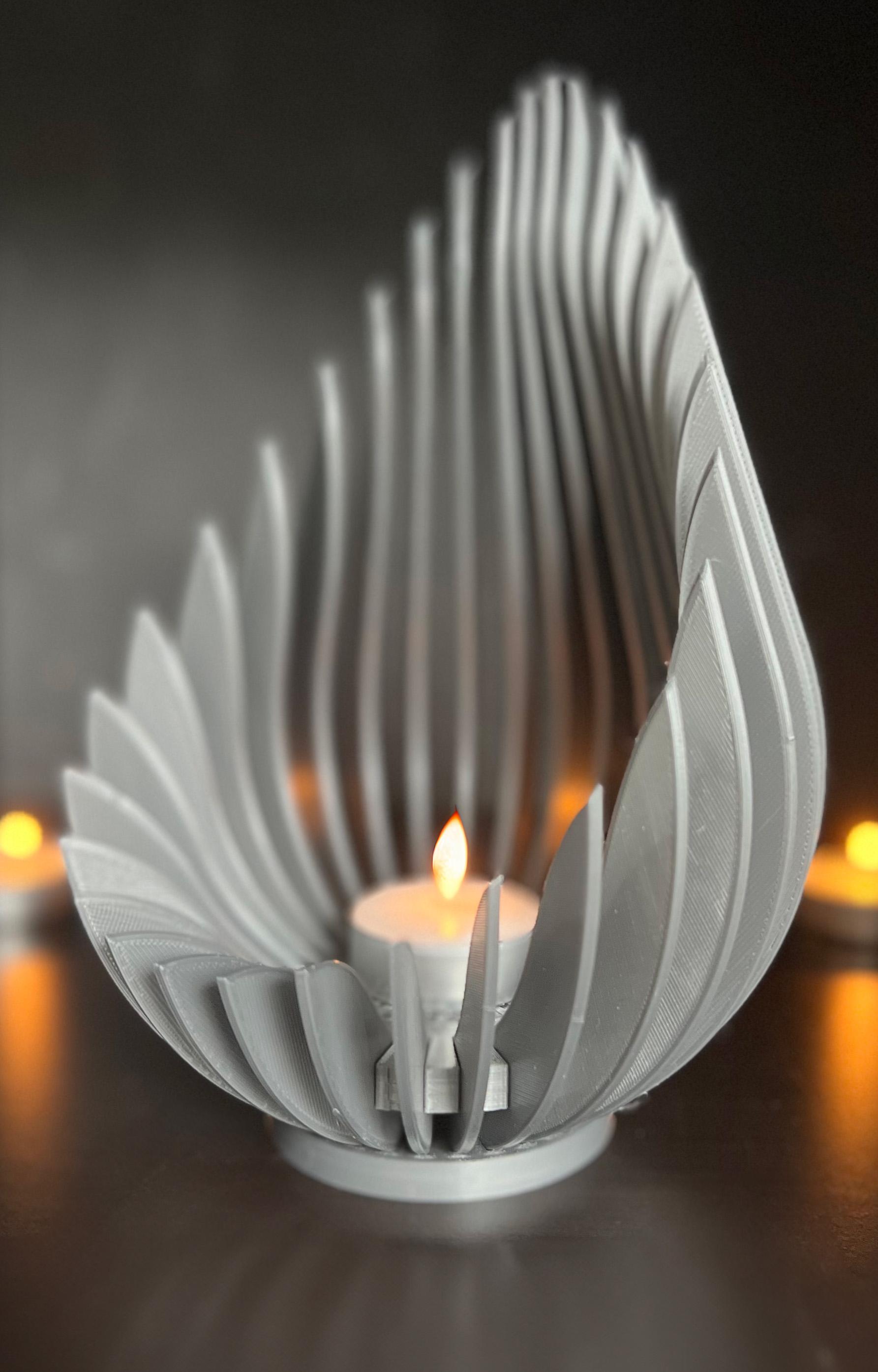 Blade Flames 32 Piece Candle Holder 3d model