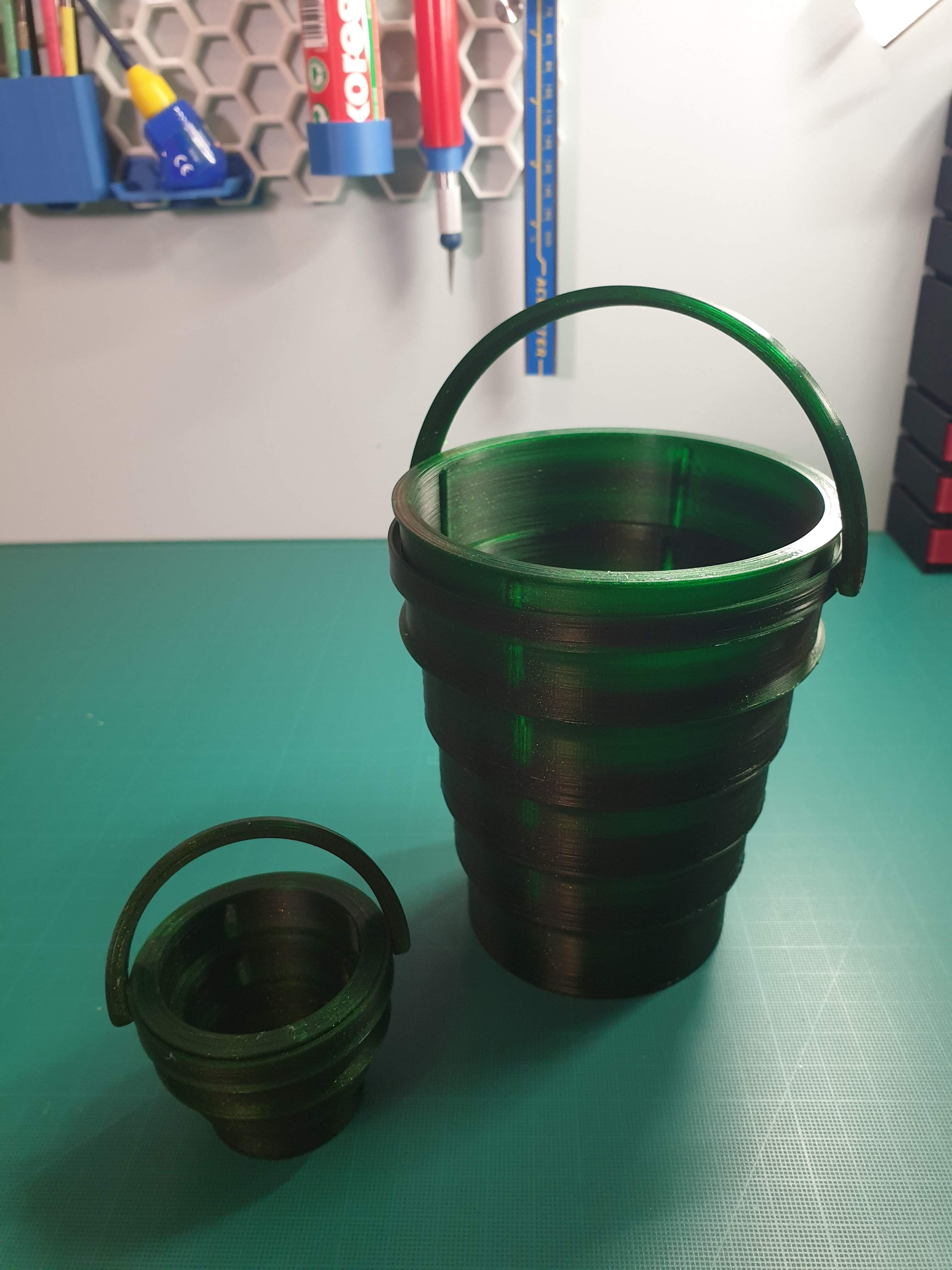Collapsible Candy Bucket || Halloween / Experiments 3d model