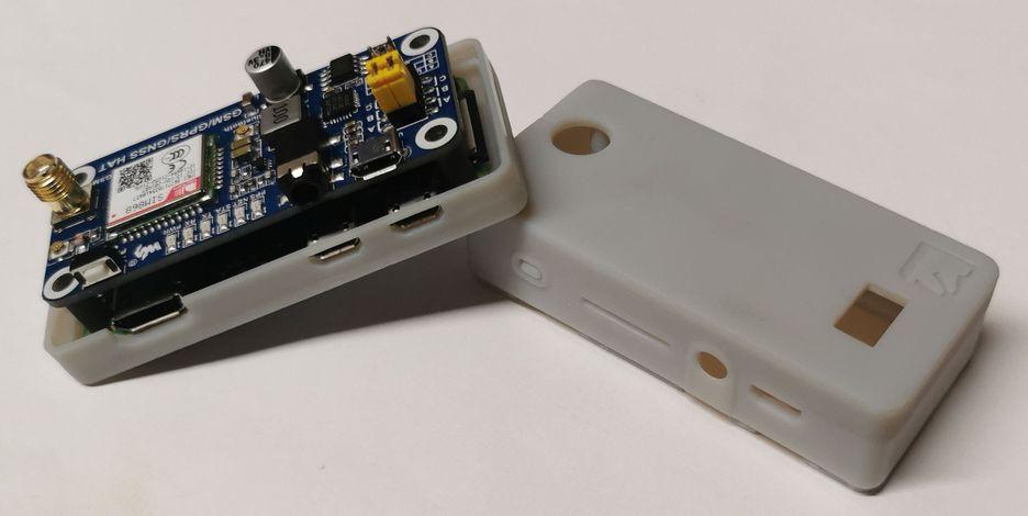 SnapBox Raspberry Pi Zero + Waveshare GSM-GPRS-GNSS-Bluetooth HAT - (Resin) 3d model