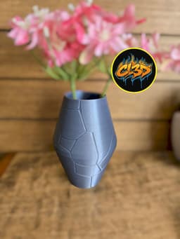Broken Vase 3d model