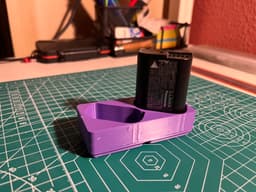 Gridfinity DMW-BLK22 Holder.stl 3d model