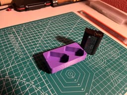 Gridfinity DMW-BLK22 Holder.stl 3d model