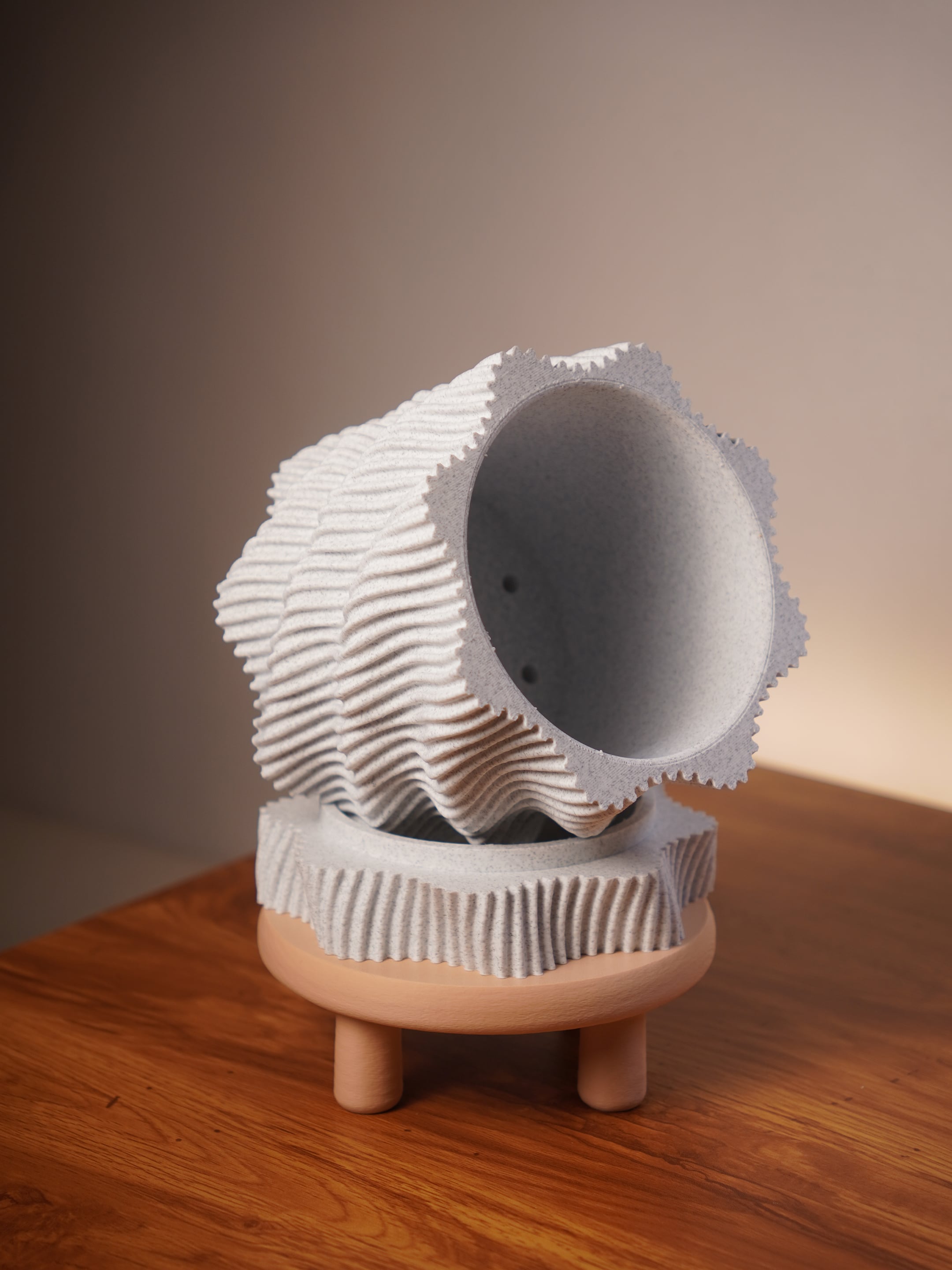 Swirl Planter 3d model