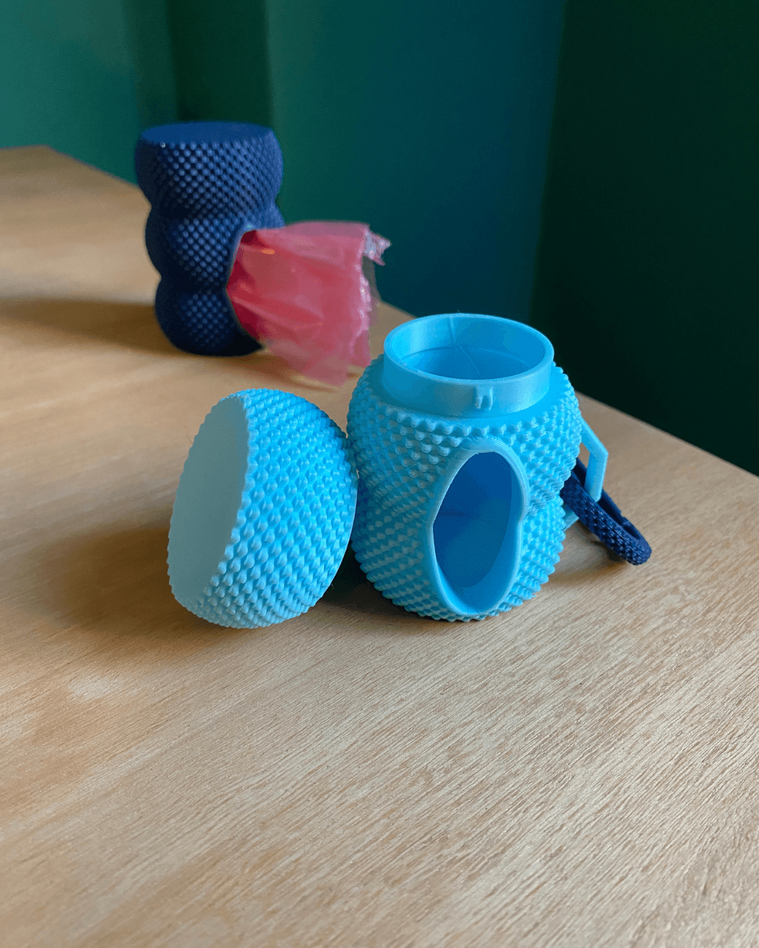 Delfina Dog Bag Container - Pet Accessories by Lunfardo 3d model