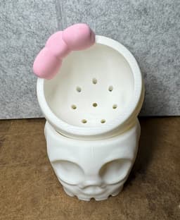 Cute Skull Planter 3d model