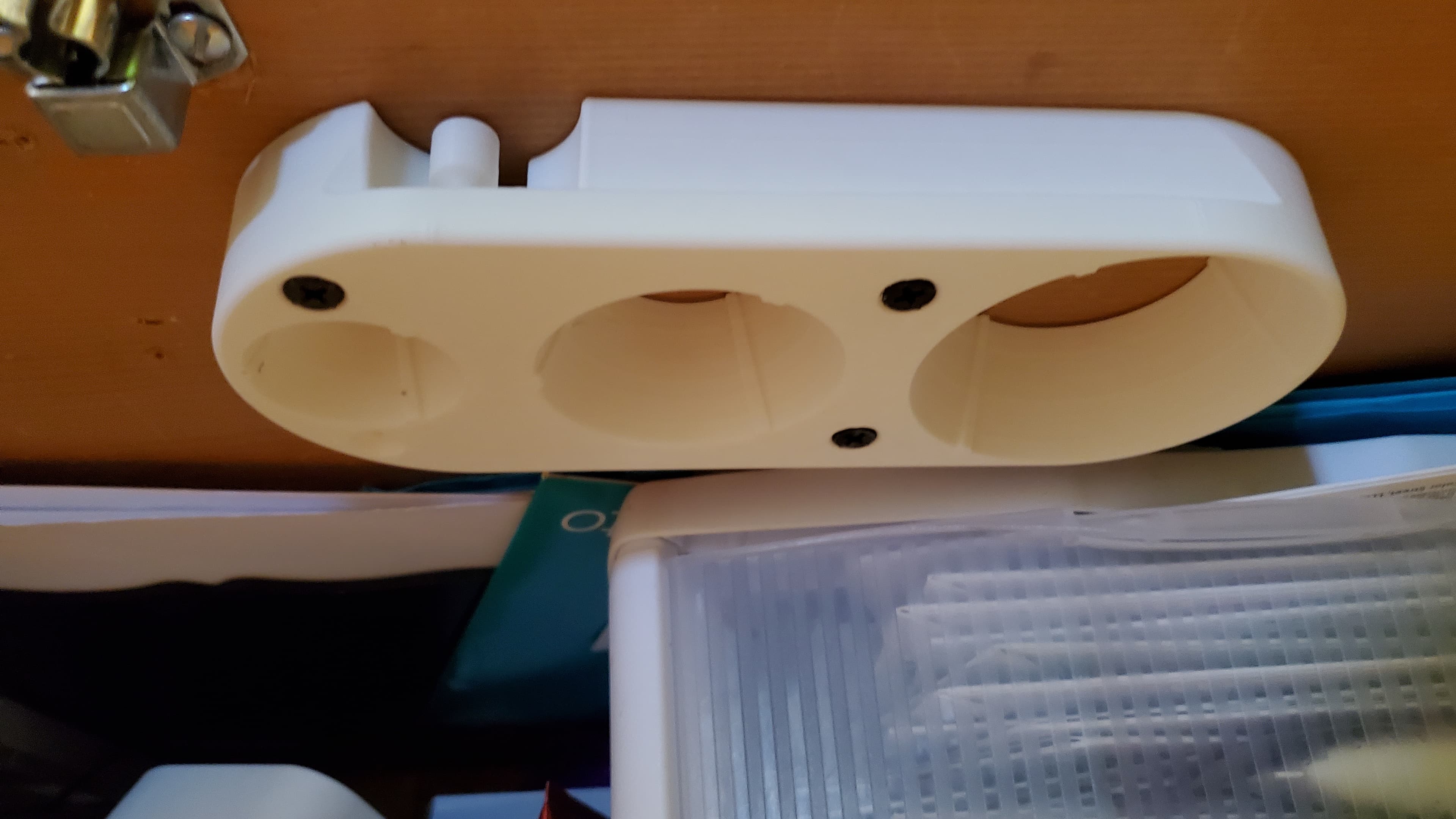 Adaptive med bottle helper 3d model