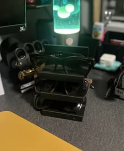 Sunglasses Stand 3d model