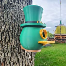 LUCKY TOP HAT BIRD HOUSE 3d model